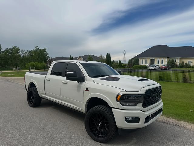 2024 Ram 3500 Limited Cummins diesel truck