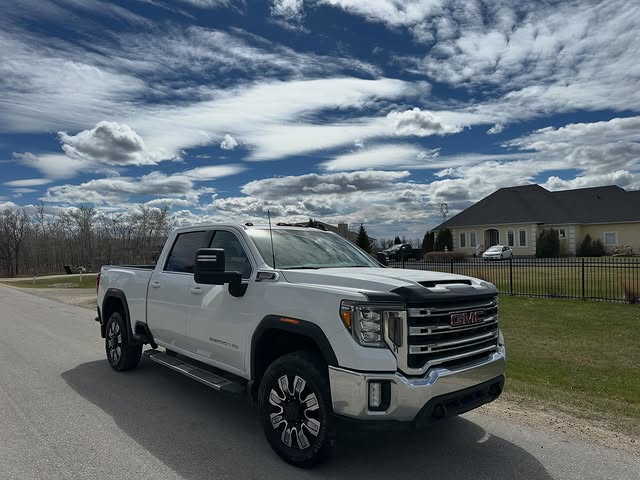 2020 GMC Sierra 2500 SLE Duramax diesel truck